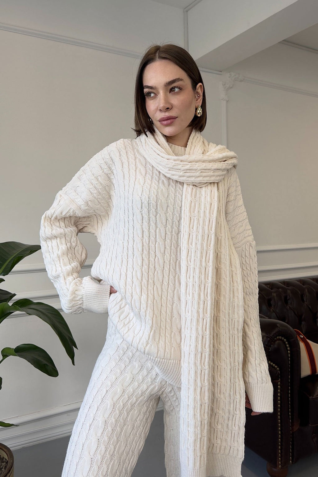 Trijunto Diana - Calça, blusa e cachecol